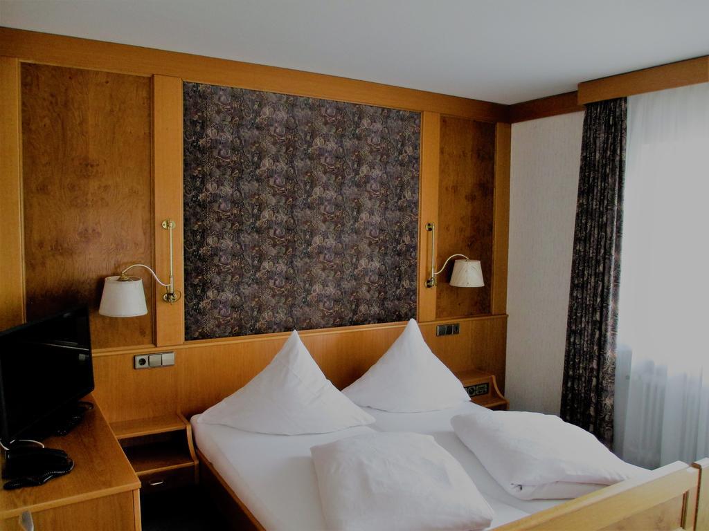 Hotel Cafe Günter Kniebis Buitenkant foto